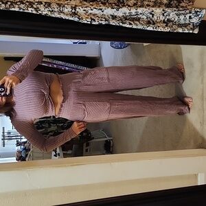 Purple ribbed lounge set